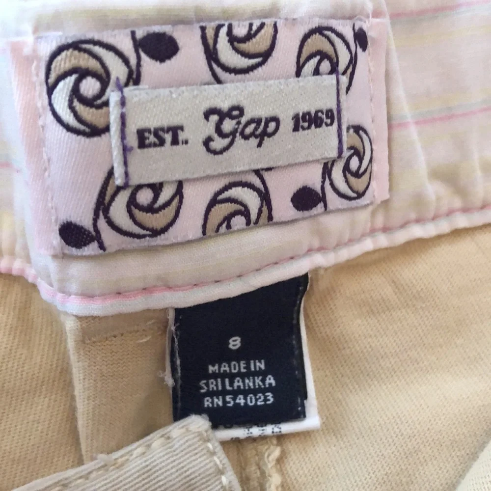 2006 GapKids Tan Khaki Pleated Skirt with Shorts Size 8 Girls